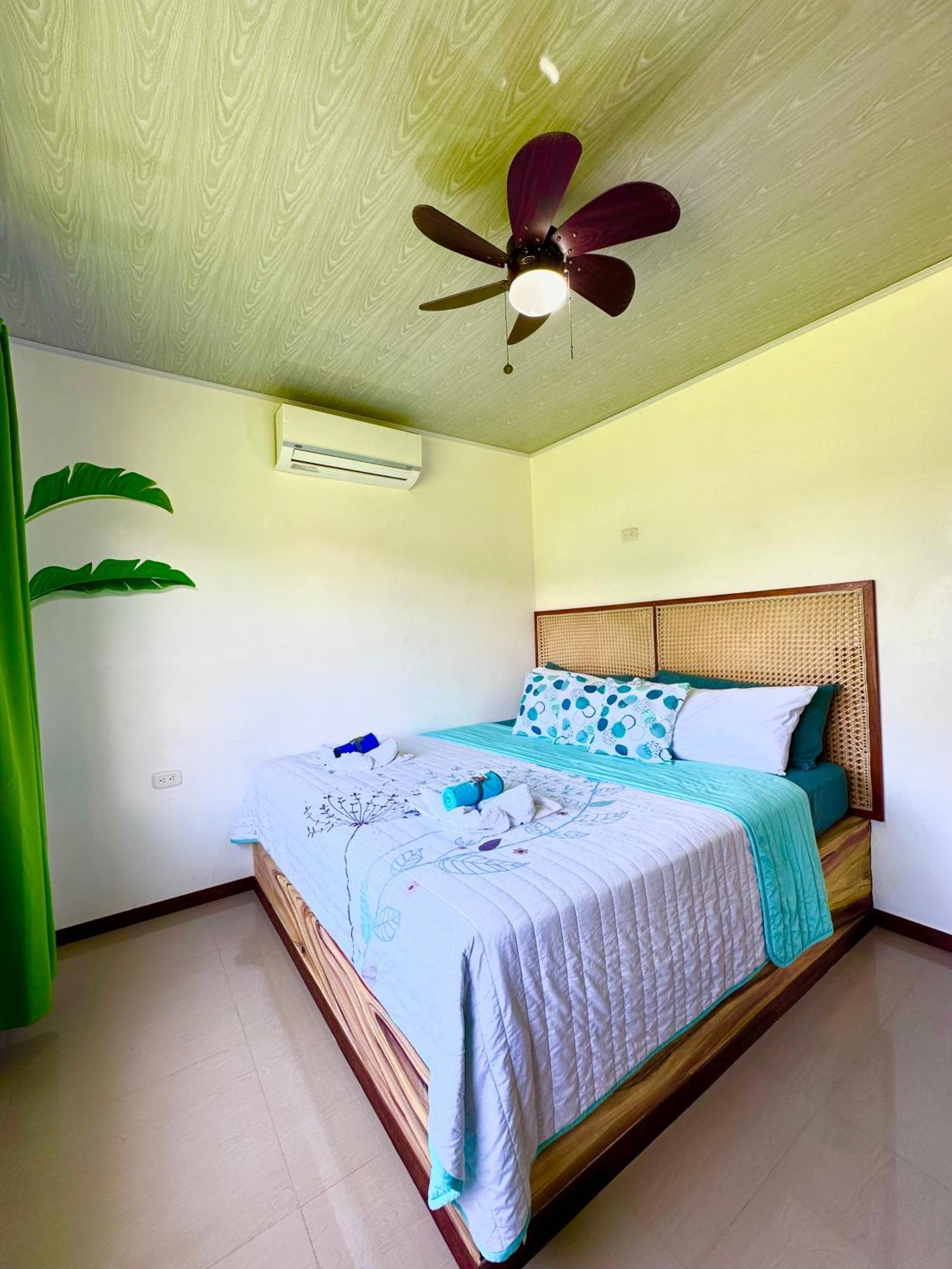 Oso Perezoso Pool Villa Puerto Viejo de Talamanca Exterior foto